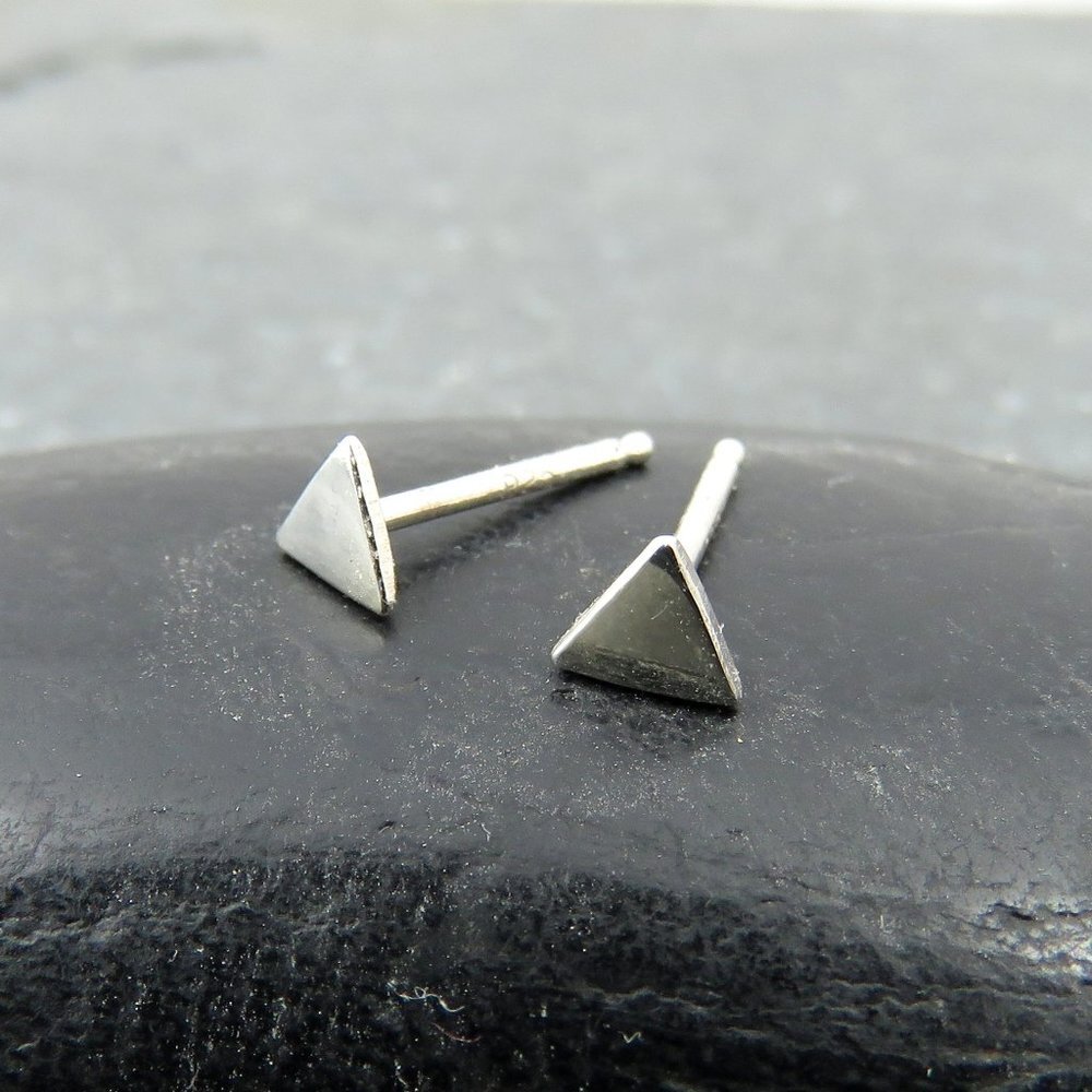 Tiny Silver Triangle Stud Earrings in Silver 4mm Size Artisan Handcrafted